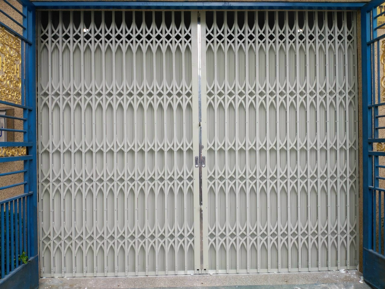Cửa kéo sơn tĩnh điện Công nghệ đức 1.0 ly