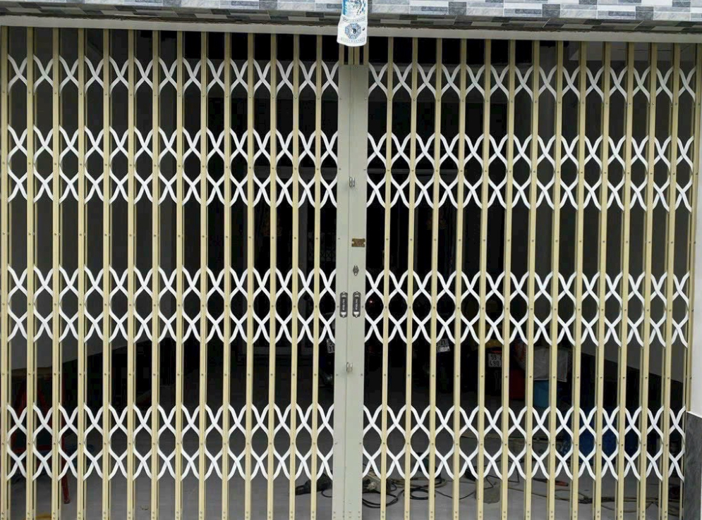 Cửa kéo công nghệ Đài Loan u 8dem , nhíp đặc trắng , không lá 